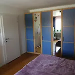 Doppelhaushaelfte Mit Garten Apartamento