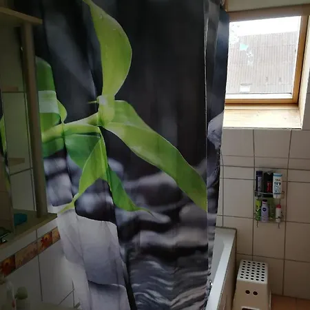 Doppelhaushaelfte Mit Garten Apartamento Linz